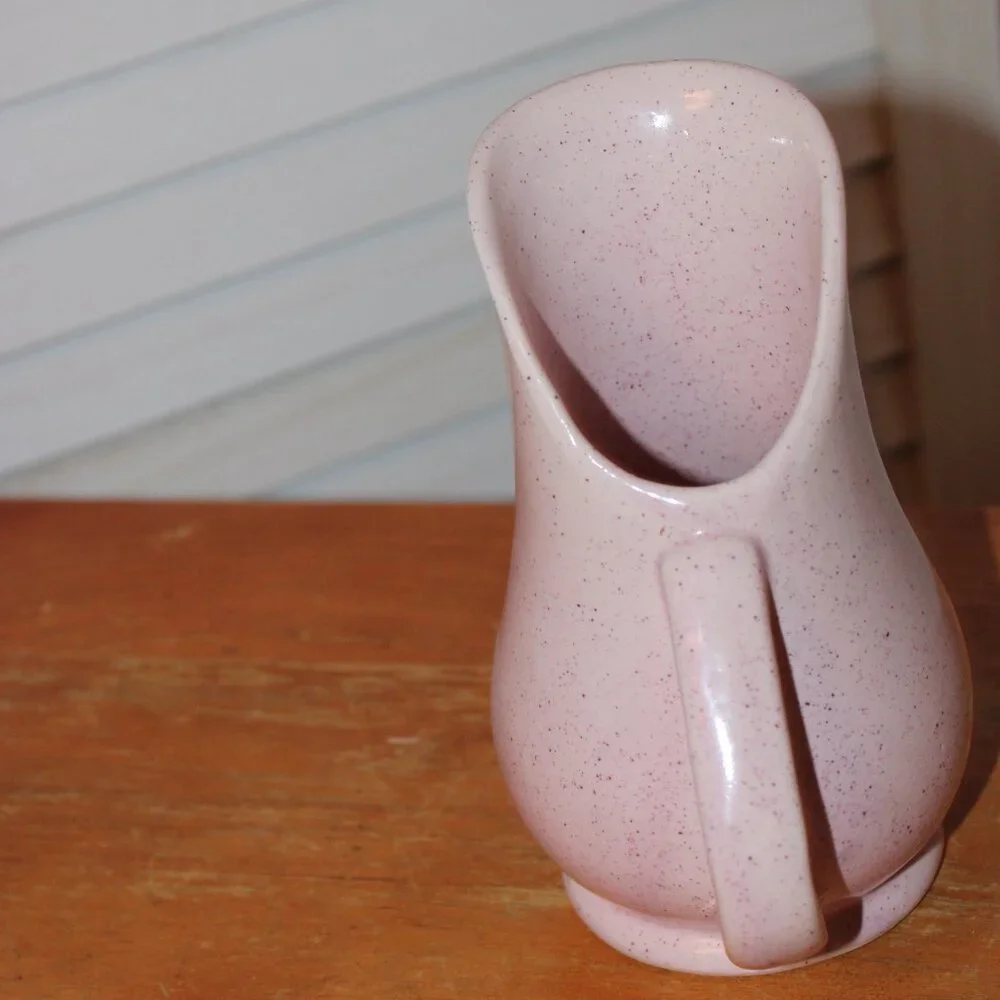 Brush McCoy Pink Pitcher Creamer Vase USA 932 Mid Century Modern Speckled 6